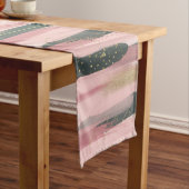 Pink and Green Brushstroke Christmas Table Runner Großer Tischläufer (Beispiel)