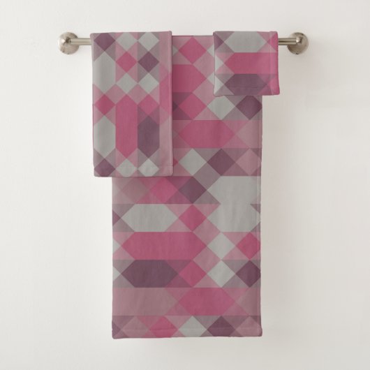 pink and mauve geometric badhandtuch set (Insitu)