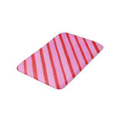 Pink and Red Diagonal Stripes  Badematte (Schrägansicht)