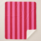 Pink and Red Peppermint Stripes Sherpadecke (Vorderseite)