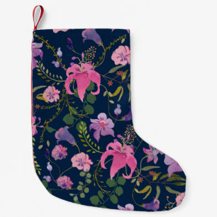 Pink and violet flowers with green leaves on the d kleiner weihnachtsstrumpf