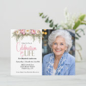 Pink and White Peony Celebration Of Life Einladung (Stehend Vorderseite)