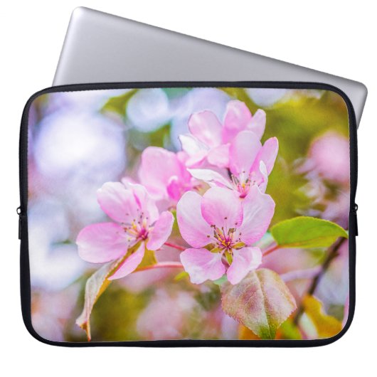 Pink Apple Blossom Laptopschutzhülle (Vorderseite)
