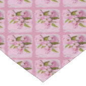 PINK APPLE BLOSSOMOME DECOR TISCHDECKE (Schrägansicht)