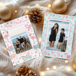 Pink & Aqua Flamingo Beach Weihnachts-Foto Feiertagskarte<br><div class="desc">PreppyPrint.com - Feiern Sie Weihnachten im Stil! Fügen Sie Ihre personalisierte Touch zu diesen Weihnachtskarten hinzu. Übertragen Sie dieses Design auch auf die Produkte Ihrer Wahl! Klicken Sie auf das Kästchen unter "Zazzle-Logo", um das Zazzle-Logo von der Rückseite der Karte zu entfernen. Bitte besuchen Sie meinen Designer-Shop, PreppyPrint.com, um die...</div>