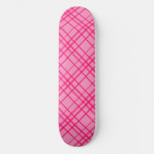 Pink auf rosa Tartan Kariertes Muster Skateboard (Vorderseite)