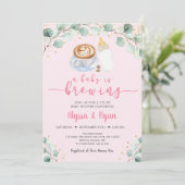 Pink Baby ist das Brechen der Kaffee Baby Dusche Einladung (Stehend Vorderseite)