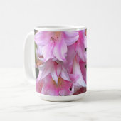 Pink Belladonna Lilies Kaffeetasse (Vorderseite Links)