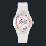 Pink Bicycle & Patchwork Muster Muster Beobachtung Armbanduhr<br><div class="desc">Eine Uhr mit einer Abbildung eines rosa Fahrrads. Personalisieren Sie mit Ihrem Namen. Hintergrund ist ein inspiriertes Flickwerk,  das Gingham,  Polka Punkt,  Zickzack Zickzack-,  Streifen-,  Paisley- und Blumenmuster umfasst.</div>