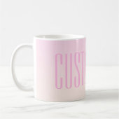 Pink bis Peach Sunset Ombre mit anpassbarem Text Kaffeetasse (Links)