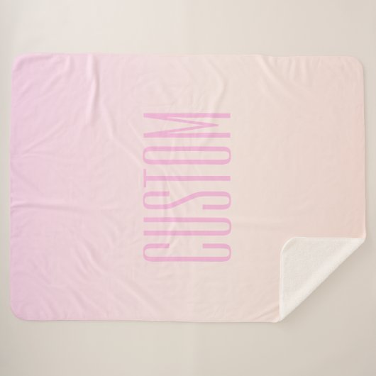 Pink bis Peach Sunset Ombre mit anpassbarem Text Sherpadecke (Vorderseite (Horizontal))