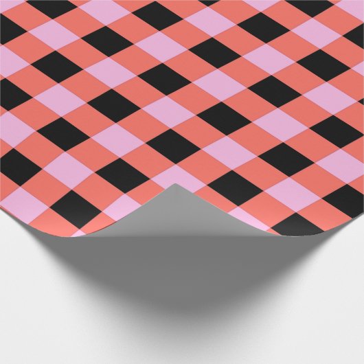 Pink Black Checkered Gingham Pattern Geschenkpapier (Ecke)