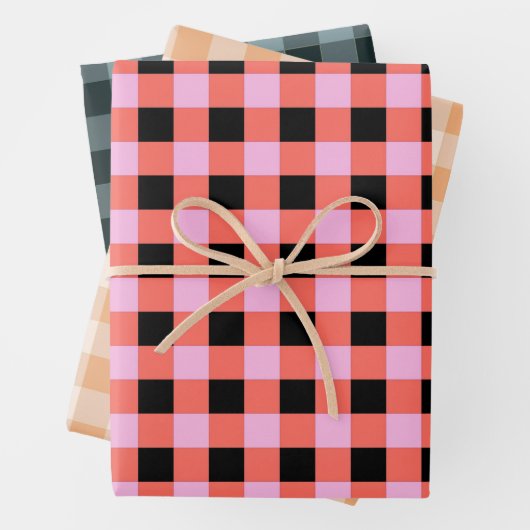 Pink Black Checkered Gingham Pattern Geschenkpapier Set (Beispiel)