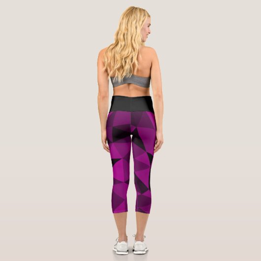 Pink black geometric mesh pattern capri leggings (Rückseite)