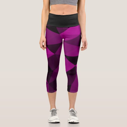 Pink black geometric mesh pattern capri leggings (Vorderseite)
