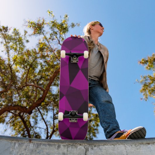Pink black geometric mesh pattern skateboard (Außen 1)
