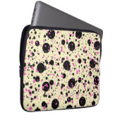 Pink & Black Polka Dot Glam Pattern Laptopschutzhülle (Vorne Rechts)