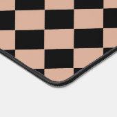 Pink Black Schachbrett Diamond Pattern Schreibtischunterlage (Ecke)