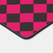 Pink Black Schachbrett Diamond Pattern Schreibtischunterlage (Ecke)