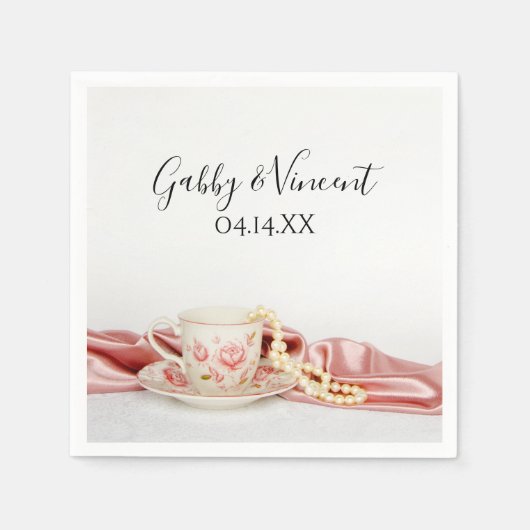 Pink-Bläserteppich-Cup mit Perlenhochzeit Serviette (Vorderseite)