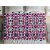 Pink, blue and black geometric pattern  fleecedecke