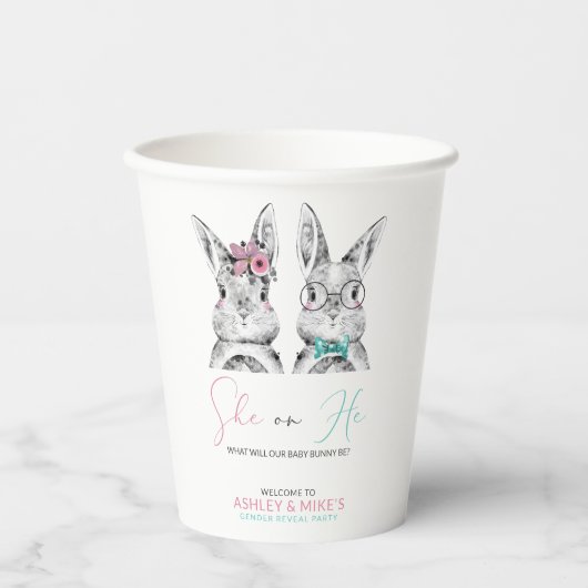 Pink Blue Bunnies Gender Reveal Pappbecher (Vorderseite)