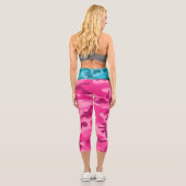 Pink Blue Camouflage INITIALS für ihren bunten Spa Capri Leggings (Rückseite)