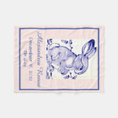 Pink & Blue Pastel Baby Bunny Rabbit Personalisier Fleecedecke (Vorderseite (Horizontal))