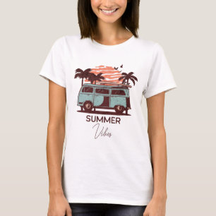 Pink & Blue Retro Sunset Summer Vibes Typografie T-Shirt