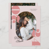 Pink Bold Typografy Class of 2024 Abschluss Einladung (Vorne/Hinten)