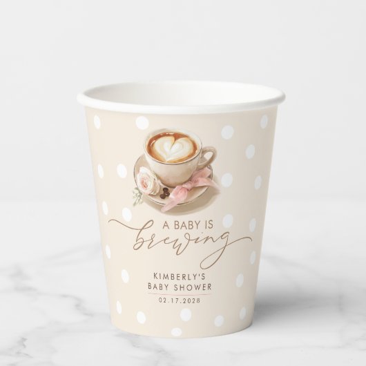 Pink Bow Coffee Baby Is Brewing Girl Baby Shower Pappbecher (Vorderseite)