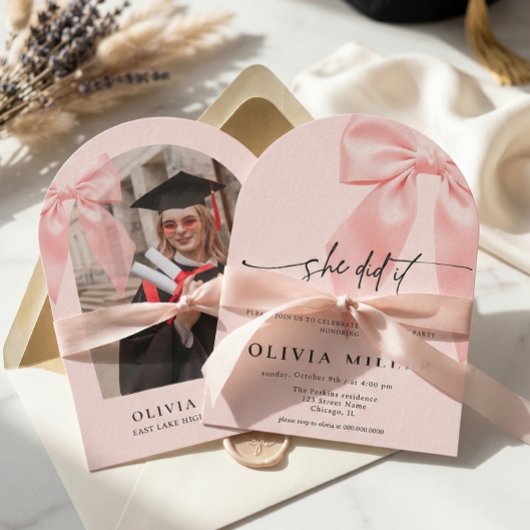 Pink Bow Coquette Arched Photo Graduation Party Einladung
