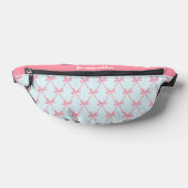 Pink Bow Coquette-Muster auf Blue Individuelle Nam Bauchtasche (Ablage )