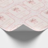 Pink Bow Coquette Toile Meilenstein Custom Geburts Geschenkpapier (Ecke)