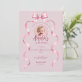 Pink Bow Geburtstagseinladung mit Foto Einladung (Stehend Vorderseite)