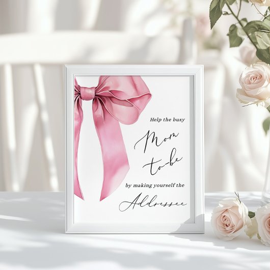 Pink Bow hilft der Mama, einen Umschlag zu adressi Poster