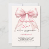 Pink bow ivory pearls tying knot Bridal Shower Einladung (Vorderseite)