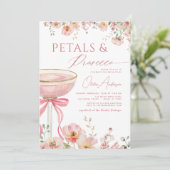 Pink Bow Petals & Prosecco Blush Brautparty Einladung (Stehend Vorderseite)