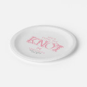 Pink Bow She's Tying the Knot Chic Bridal Shower Pappteller (Schrägansicht)