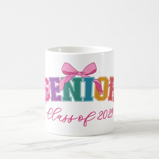 Pink Bow Varsity Letter Senior Class of Year Kaffeetasse (Mittel)
