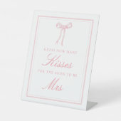 Pink Bow Wie viele Kisses Brautparty Game Sockelschild (Vorderseite)