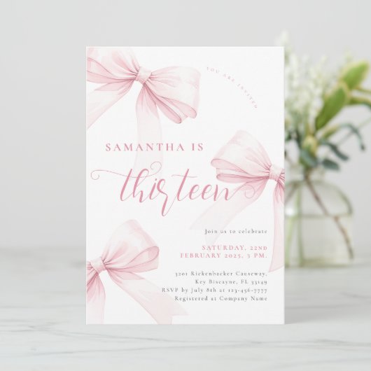 Pink Bows Dreizehn Geburtstag Einladung (Stehend Vorderseite)