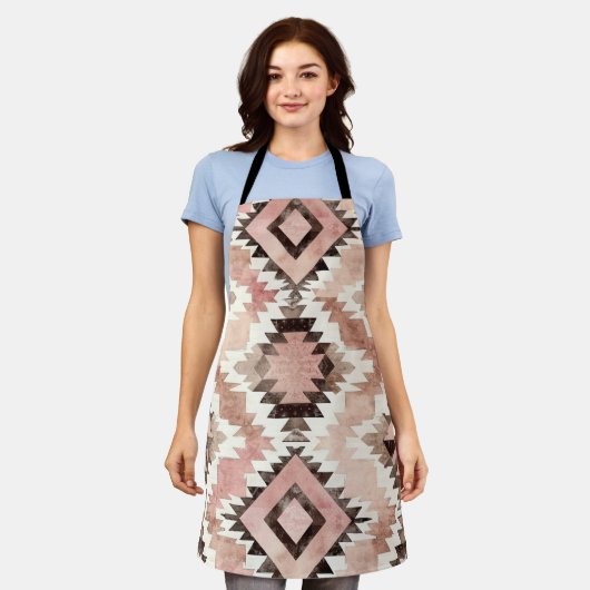 Pink Brown Cowgirl Southwestern Tribal Schürze (Getragen)