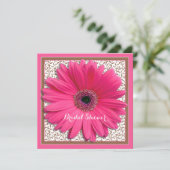 Pink Brown Gerbera Daisy Bridal Dusche Einladung (Stehend Vorderseite)