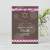 Pink Brown Polka Dots Bow Bat Mitzvah Einladung (Stehend Vorderseite)