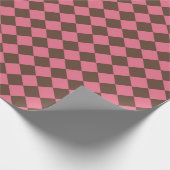 Pink Brown Schachbrett Diamond Pattern Geschenkpapier (Ecke)