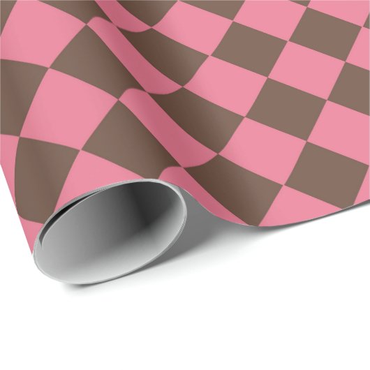 Pink Brown Schachbrett Diamond Pattern Geschenkpapier (Rolleneckpunkt)