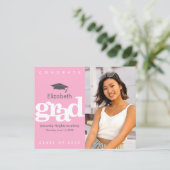 Pink Budget Foto Graduation Cap Fett Einladung (Stehend Vorderseite)
