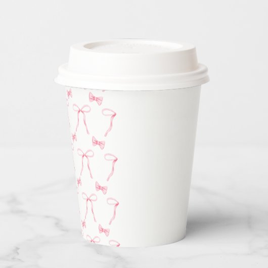 Pink-Bugbecher Pappbecher (Links)