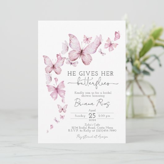 Pink Butterfly-Brautparty Einladung (Stehend Vorderseite)